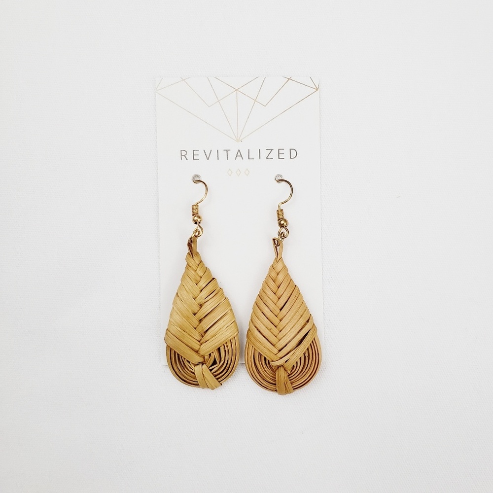 Last pair 》Rattan Drop Earrings - Picture 2 of 3